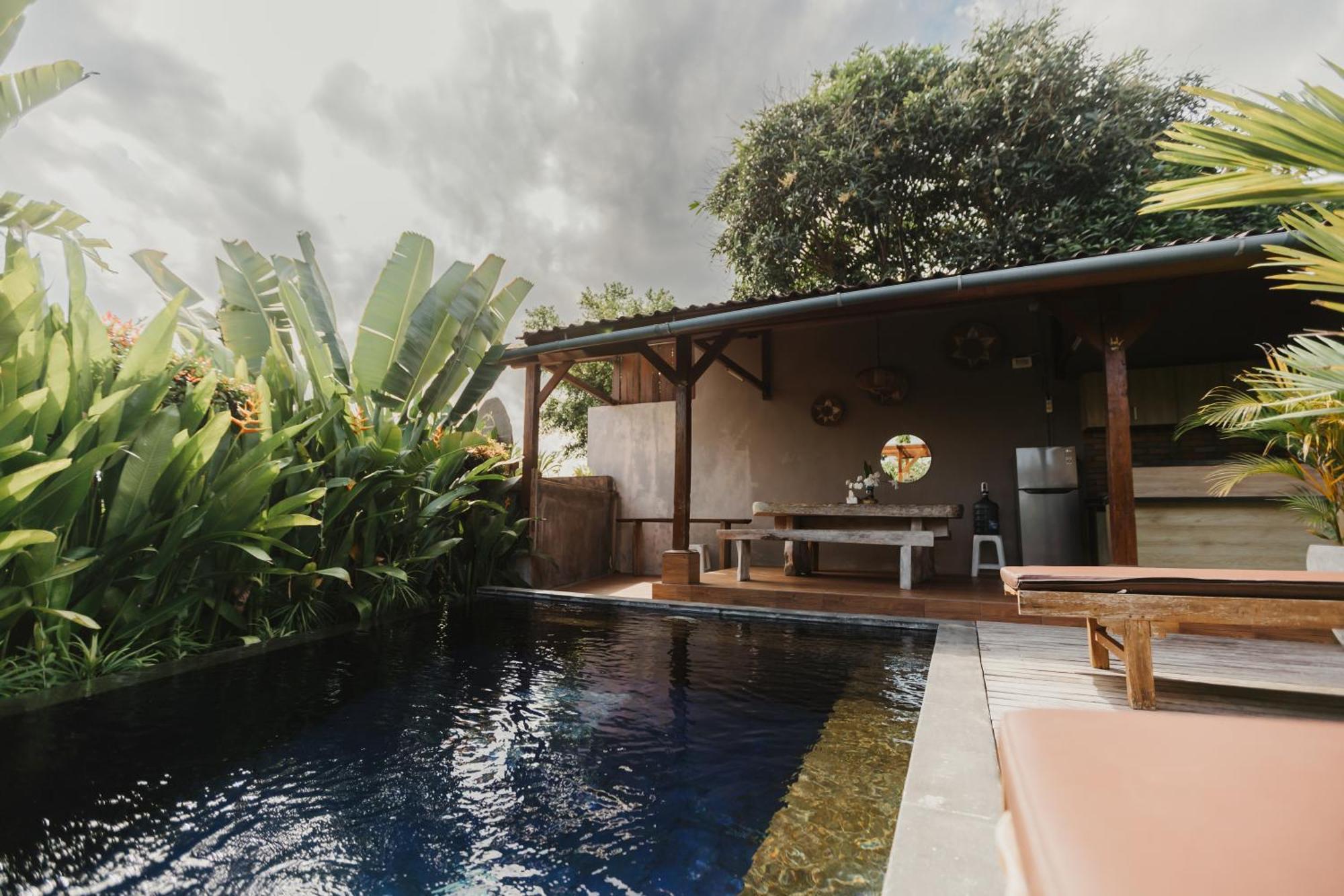 Gama'S Villa Tabanan  Exterior photo